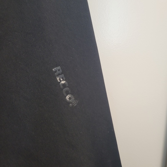 Mountain Hardwear Firefall Ski and Snowboard Jacket - Picture 3 of 6